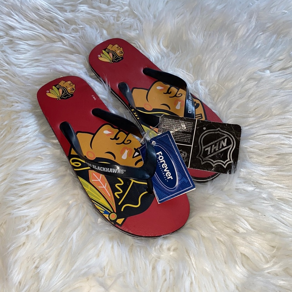 Chicago Blackhawks Men’s New Flip Flops